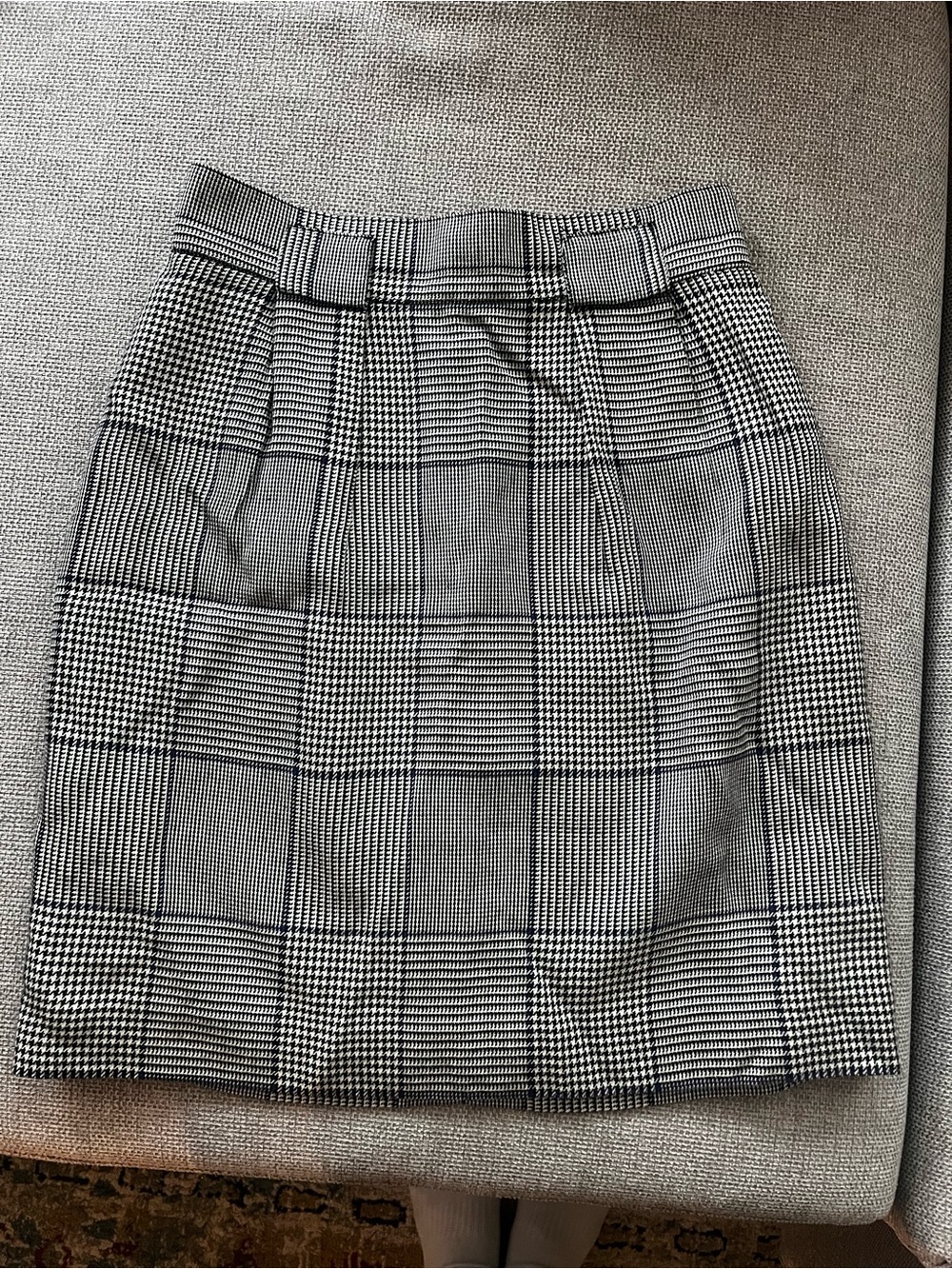 Vintage 80’s 90’s Jones New York Black and White Glen Plaid Pencil Skirt